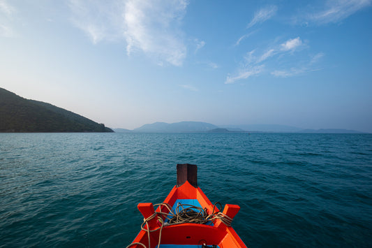 Longtail boat on a trip to Pig Island, Koh Samui with Paradise Travel and Tours