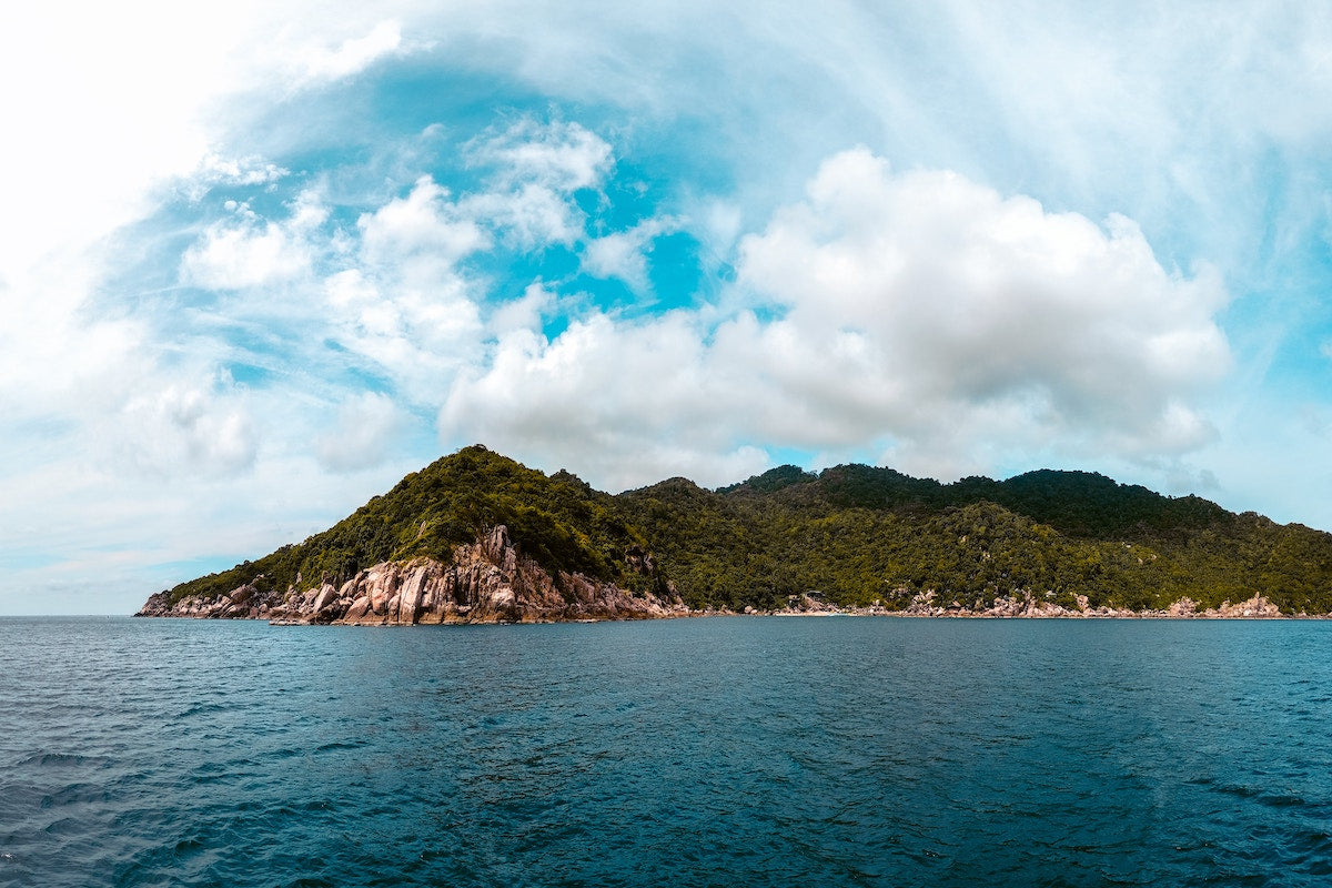 Beautiful island in Ang Thong National Marine Park, near Koh Samui, Thailand