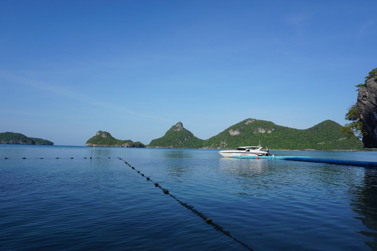 Speedboat waiting for guests in Ang Thong