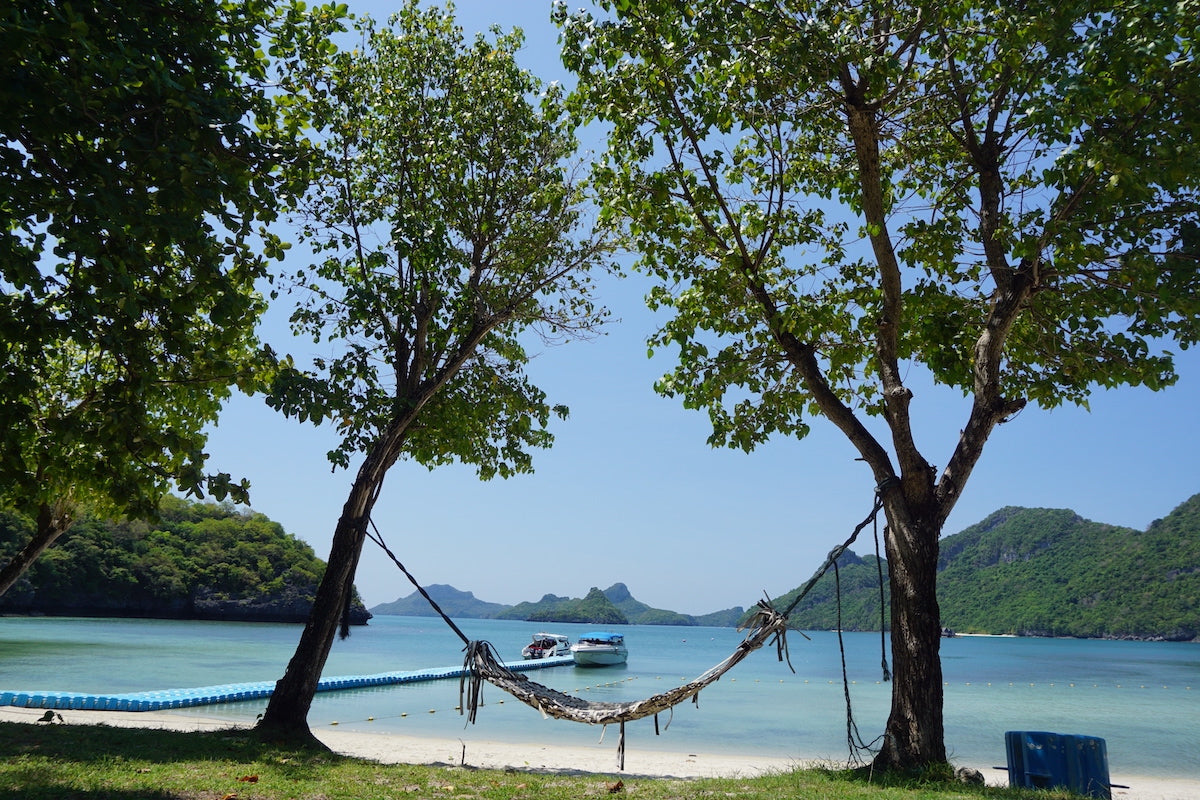 Hammock swinging during the lunch break on the boutique Ang Thong National Park tour